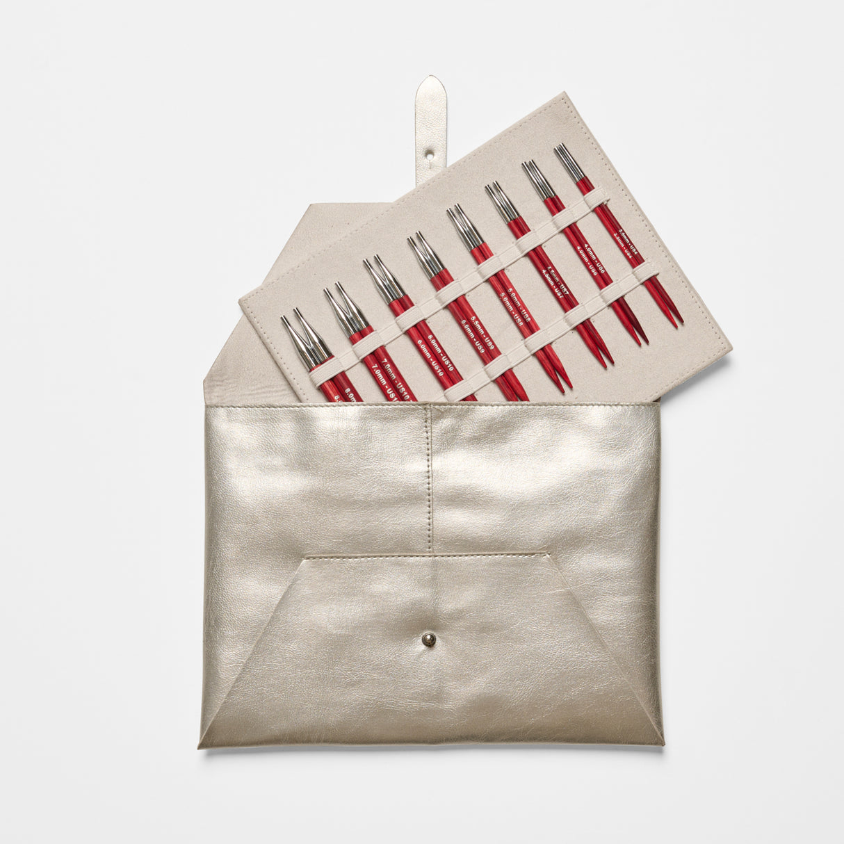 Amore Red Wooden Utbytbara Rundstickor Set 3.50-8.00mm