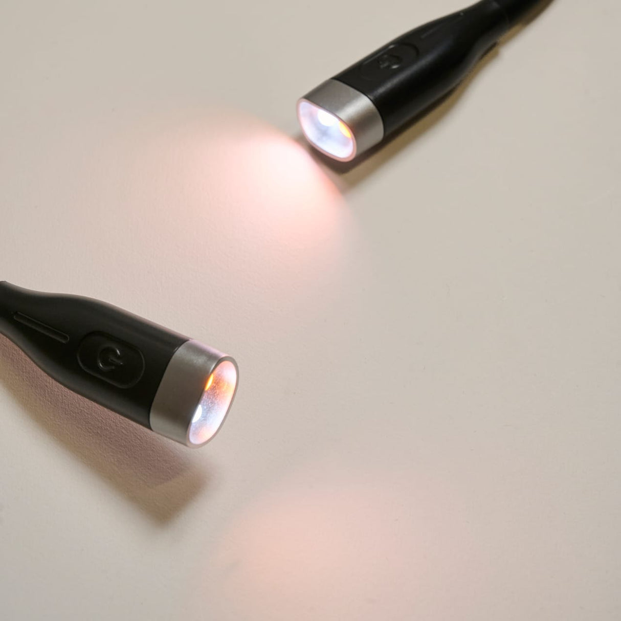 Mayflower Create Nacklampa - Laddningsbar