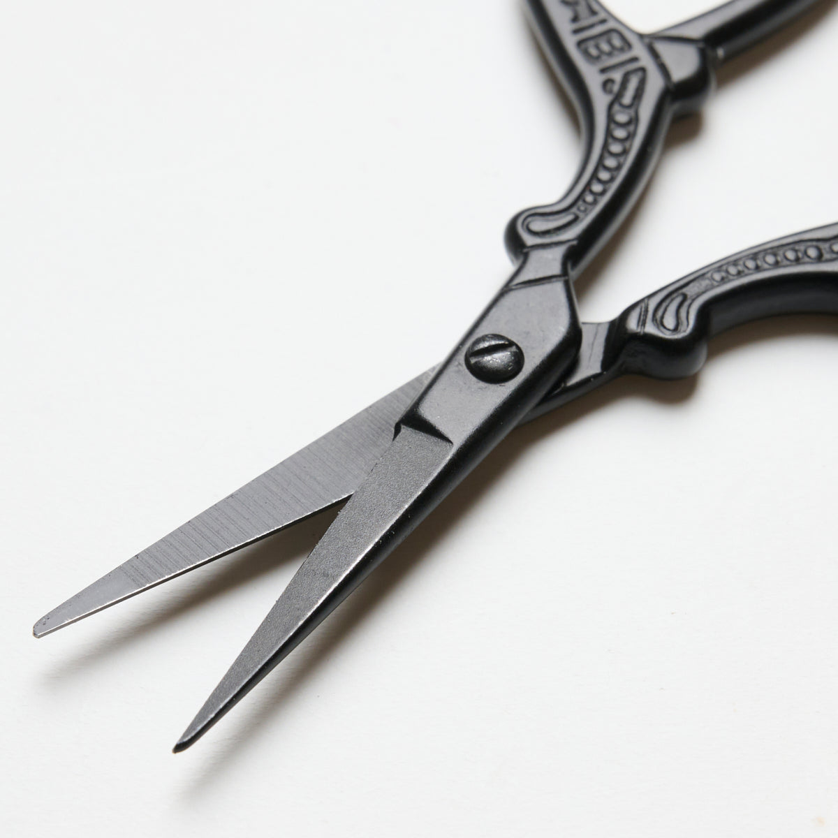 Mayflower Create Sax, Ornament, 9 cm, Svart