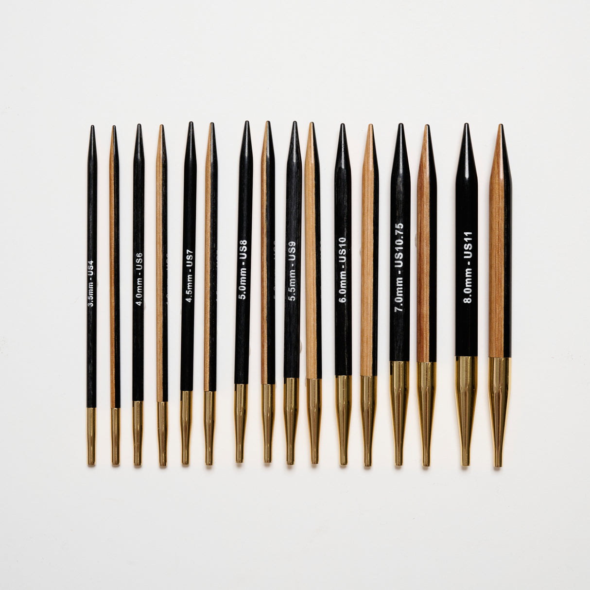 Create Black & White Utbytbara Rundstickor Set