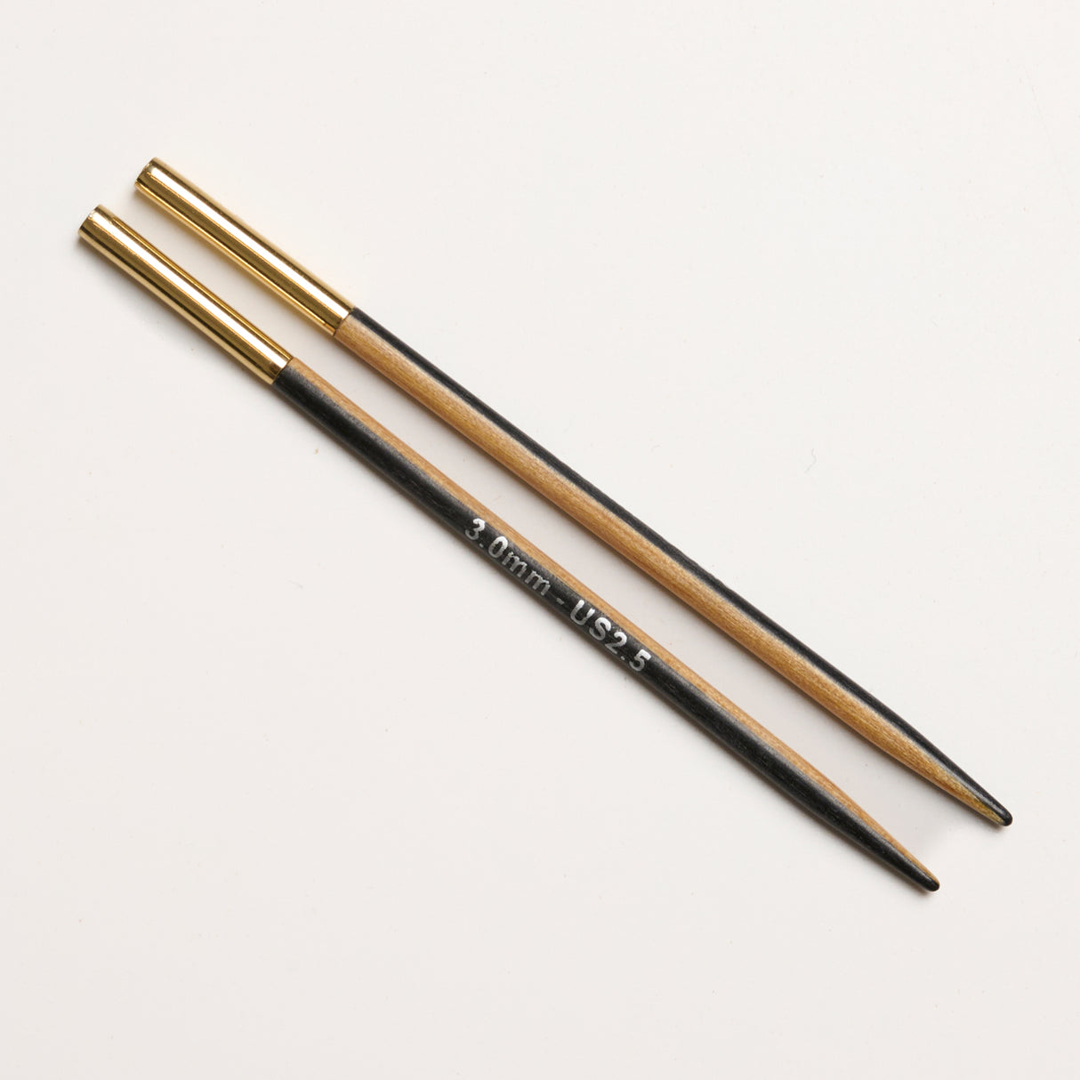 Create Black & White Utbytbara Rundstickor