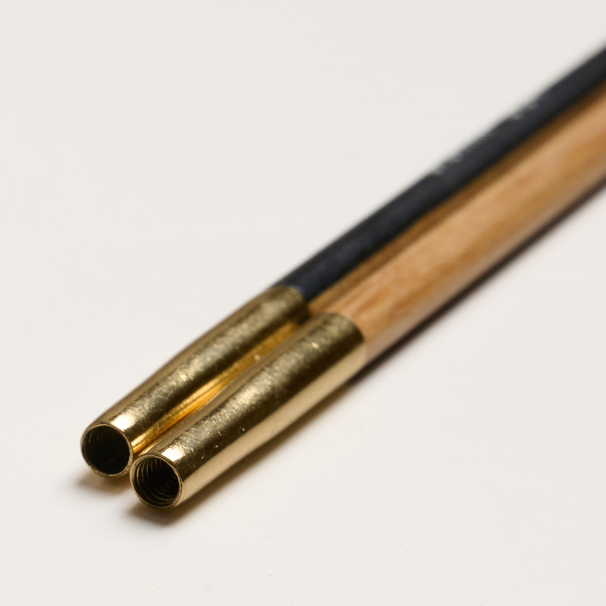 Create Black & White Utbytbara Rundstickor