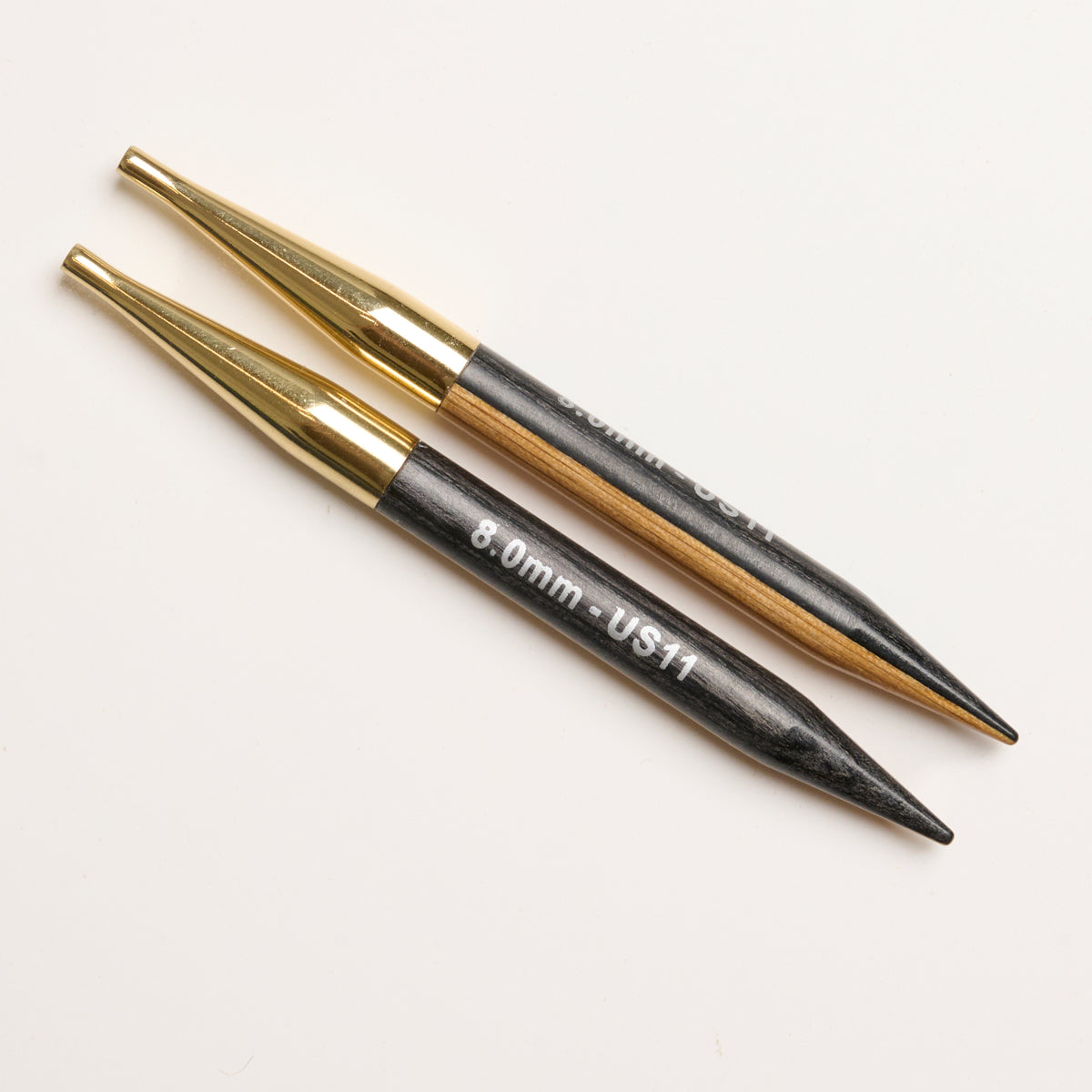 Create Black & White Utbytbara Rundstickor